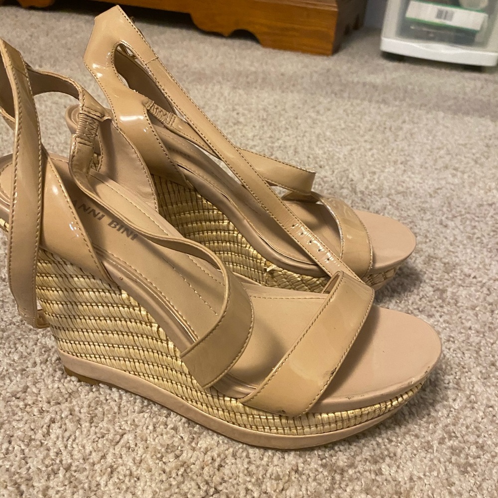 Gianni Bini heeled sandals/wedges